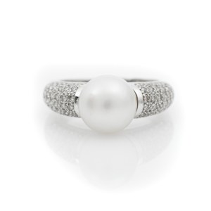 Anello con diamante e perla