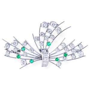 Broszka ze szmaragdem i diamentami o szlifie brylantowym, ok. 3,1 ct