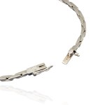 Necklace with brilliant-cut diamonds and cultured pearl