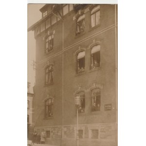NIEMCY. Budynek, wyd. ok. 1911; cz.-b., stan db, na dole zagięty lewy róg