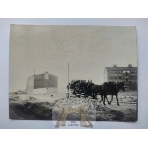Lodz, Jews riding in a horse-drawn carriage, Judaica, photo ca. 1915