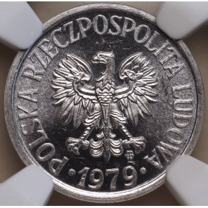 Poľská ľudová republika, 10 grošov 1979, NGC UNC – podrobnosti, znak mincovne nižšie