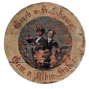 Shooting target with musicians