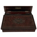 Travel desk