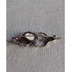 Spilla artistica in argento con Howlite naturale