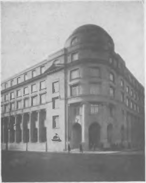 J. HANDZELEWICZ. Gmach P. K. O. w Warszawie.
