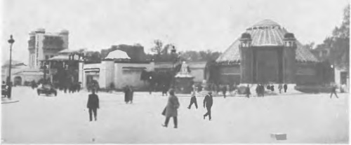 PAWILON PRINTEMPS. – NA PRAWO PRIMA VERA. (Fot. H. Manuel).