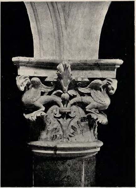 Fig. 44. Kapitel z baldachimu nad grobowcem Władysława Jagiełły.