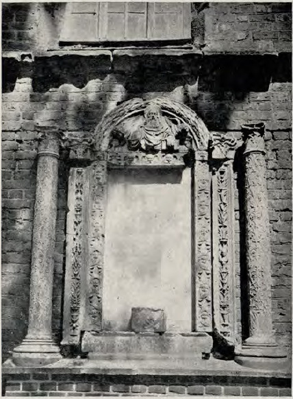 Fig. 80. Ołtarz z katedry krakowskiej, dziś w Zatorze.