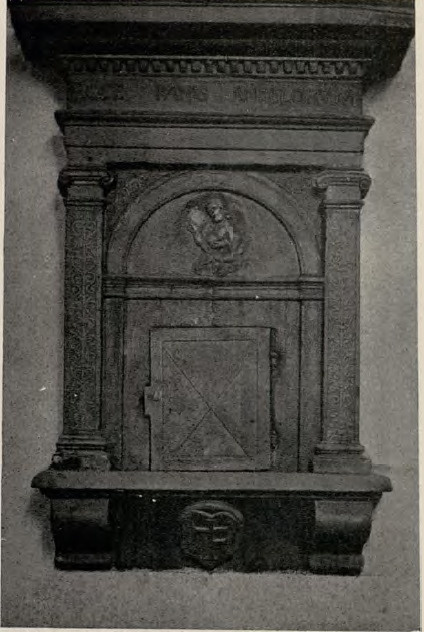 Fig. 92. Cyboryum z kościoła parafialnego we Gdowie.