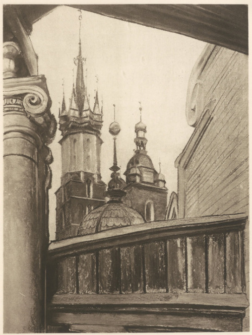 Kościół Mariacki w Krakowie, widziany ze schodów Muz. Narodowego w Sukiennicach. Pastel, (r. 1904). Własność Muzeum Narodowego w Krakowie.