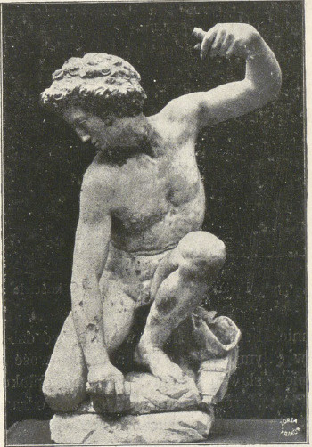 Kupido. Rzeźba marmurowa w South Kensington-Museum w Londynie.