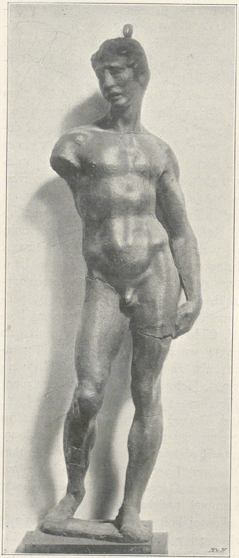Szkic w glinie do »Dawida«. Casa Buonarroti. (Fot. Alinari.)