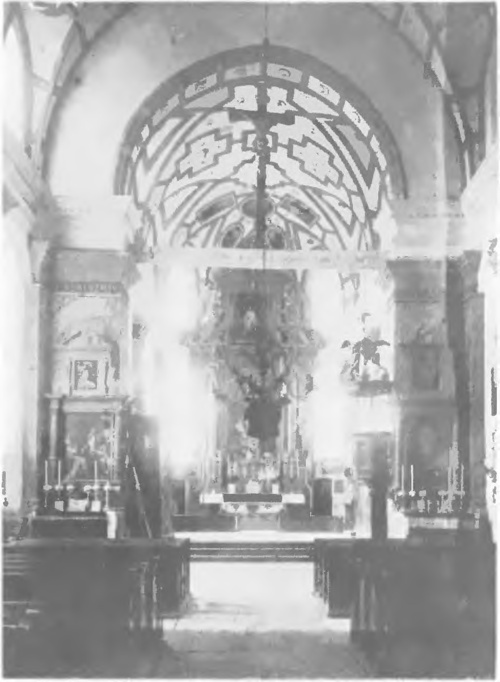 WNĘTRZE KOŚCIOŁA FARNEGO W KAZIMIERZU NAD WISŁĄ (pow. puławski).