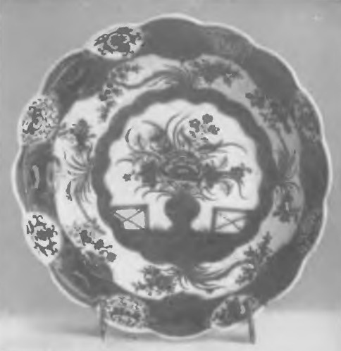 Fig. 26. Wiedeń. ok. r. 1745. Półmisek.
