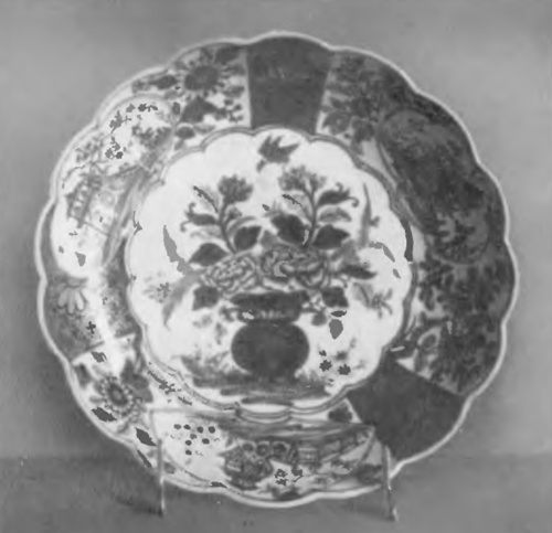 Fig. 25. Wiedeń. ok. r. 1740. Półmisek.
