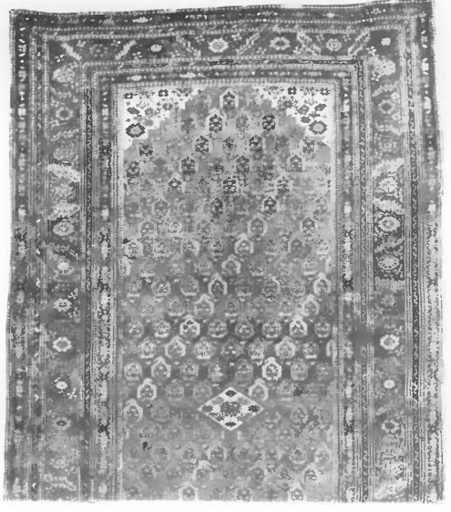 Fig. 10. Perski kobierzec „Serabend”. 3,00 X 1,63 m., (²/₈ całk. dług.) początek XIX wieku.