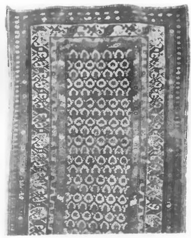Fig. 11. Perski kobierzec „Serahend“ 3,00 X 1,63 m., (⅔ całk. dług.), początek XIX wieku.
