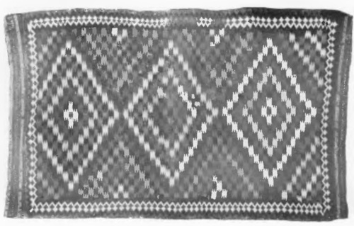 Fig. 58. Kilim turkomański “Palas. 2,70 X 1,60 m., wiek XVIII.