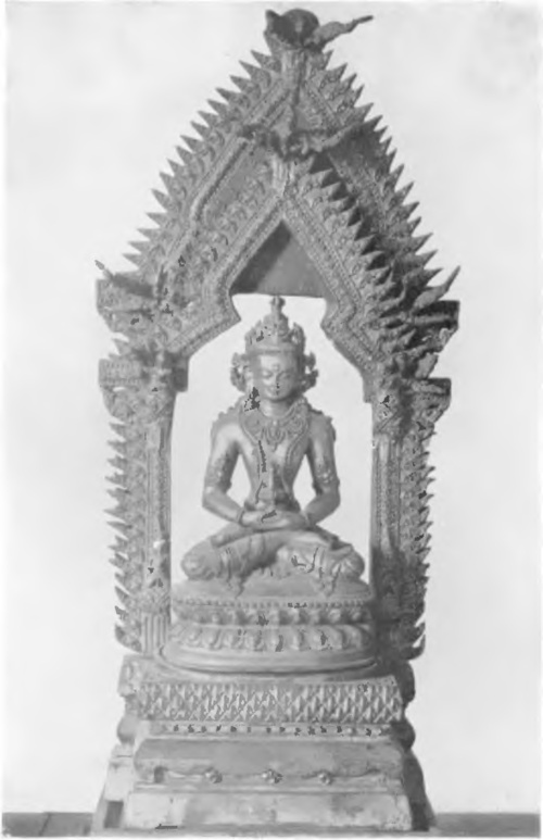 Fig. 18 “AMITAYUS“. BÓSTWO DŁUGOWIECZNOŚCI. BRONZ ZŁOCONY Z TYBETU. EPOKA MING (1368 1643).