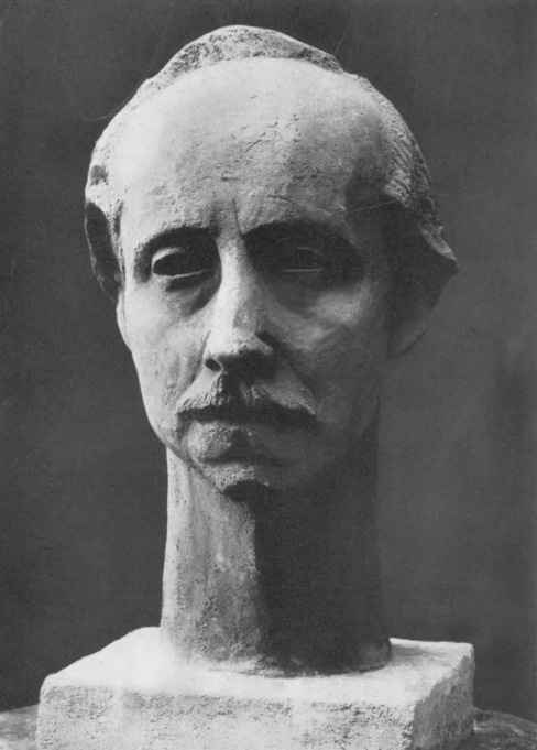  XAWERY DUNIKOWSKI PORTRET PROF. WOJCIECHA WEISSA (gips. 1928) (Z wystawy' zbiorowej u Iow. Przyj. Sztuk Pięknych. Kraków).