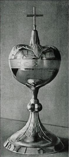 PUSZKA. Projektował St. Dębicki. Wykonał Korosadowicz Edmund