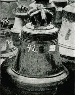 Dzwon z Libuszy r. 1448. Fig. 4.