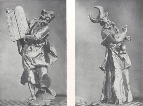 95 i 96. Mojżesz i Aron, figurki w drzewie w kościele parafialnym w Monasterzyskach. Fot. F. Haczewski.