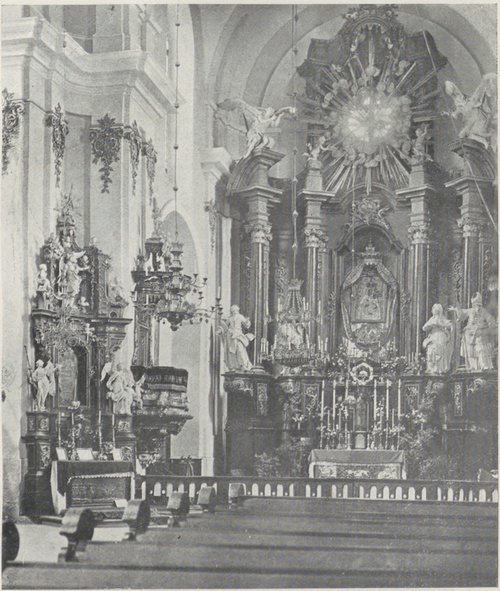 57. Buczacz Kościół parafjalny. Główny ołtarz. Fot. A. Bochnak.