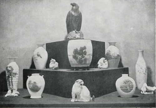 Królewska manufaktura w Kopenhadze. Arnold Krog (1885 1914), porcelana zdobiona pod szkliwem.