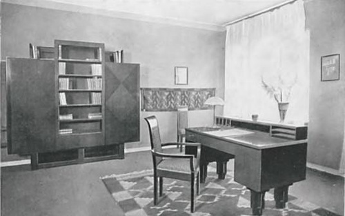 “Ład”. Gabinet męski (orzech amerykański) wykonany w firmie Szczerbiński w Warszawie. Proj. Przemysław Kocowski