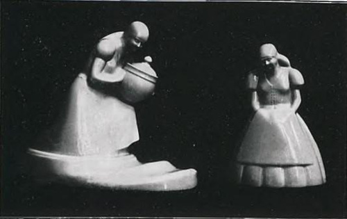 Figurki porcelanowe z fabryki ,,Ćmielów 