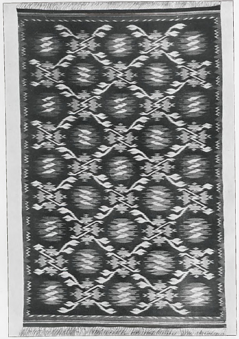 Kilim. Szkoła tekstylna Prof. W . Zarzyckiego.
