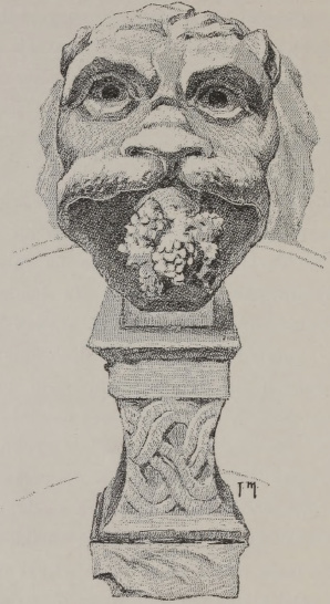 Fig. 45, Rzeźba z domu l. 4 na ulicy ruskiej