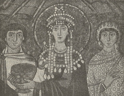 Ryc. 43. Teodora. Mozajka kościoła św. Wifa w Rawennie.