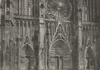 Ryc. 183. Czoło katedry Strassburskłej.
