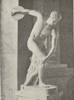 Ryc. 215. Dyskobol Myrona.