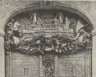 Ryc. 257. Żelazne okucie bramy gmachu sądowego (Amtsgericht) w Berlinie.