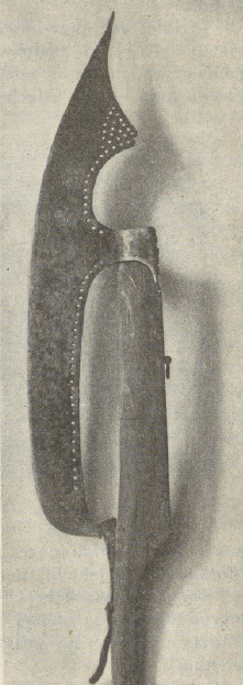 Ryc. 269. Zeleźca berdysza moskiewskiego. Warsz. Muz. Narodowe.