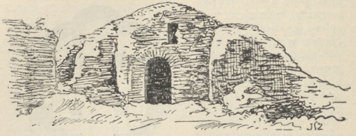 Rys. 92. Widok murów należących do ruin na Ostrowiu jeziora Lednicy.